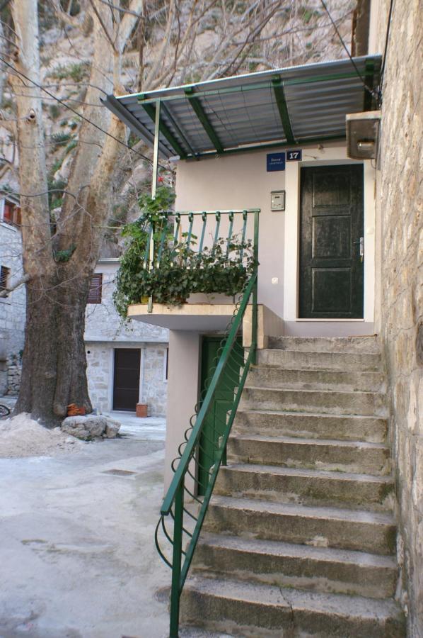 Apartments With A Parking Space Omis - 4327 Екстер'єр фото